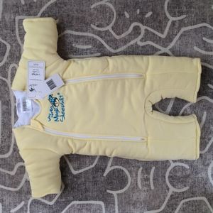 NWT Baby Merlin's Magic Sleepsuit, large (6-9m, 18-21lbs), yellow.